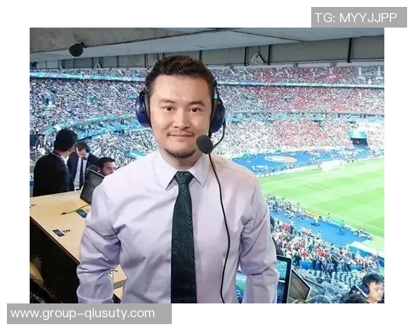 足球解说诗人用激情与智慧谱写绿茵场上的动人乐章